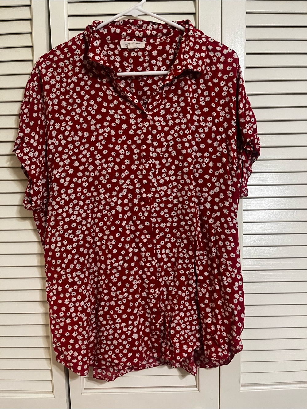 beachlunchlounge Red Daisy Button-Down Shirt